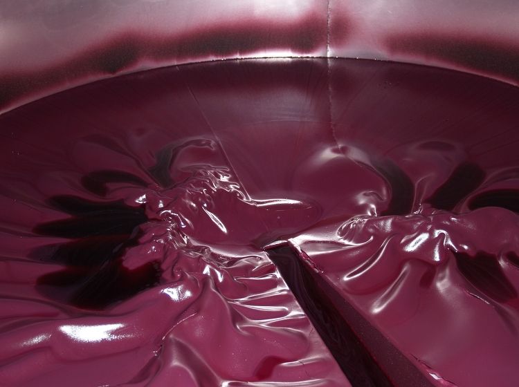 Rotweinmaische im Weingut Neumühle